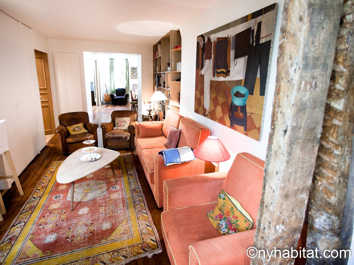 Wohnzimmer - Photo 8 von 11