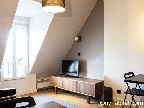 Wohnzimmer - Photo 6 von 7 Wohnzimmer - Photo 6 von 7