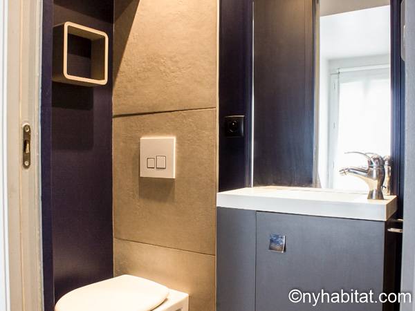 Badezimmer - Photo 3 von 3 Badezimmer - Photo 3 von 3