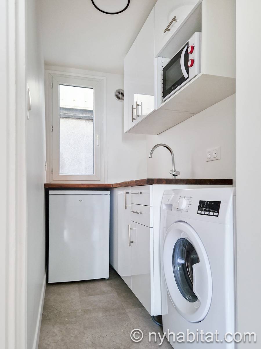 Kitchen - Photo 1 of 2