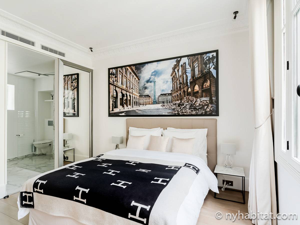 Bedroom 1 - Photo 3 of 5