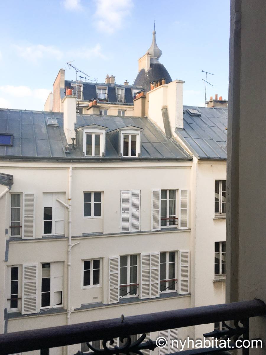 Living room - Photo 4 of 4 Living room - Photo 4 of 4