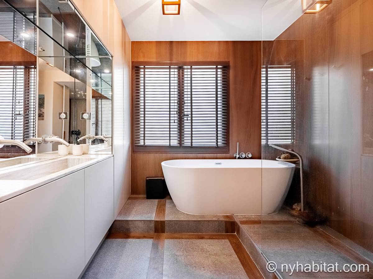 Bathroom 1 - Photo 1 of 2