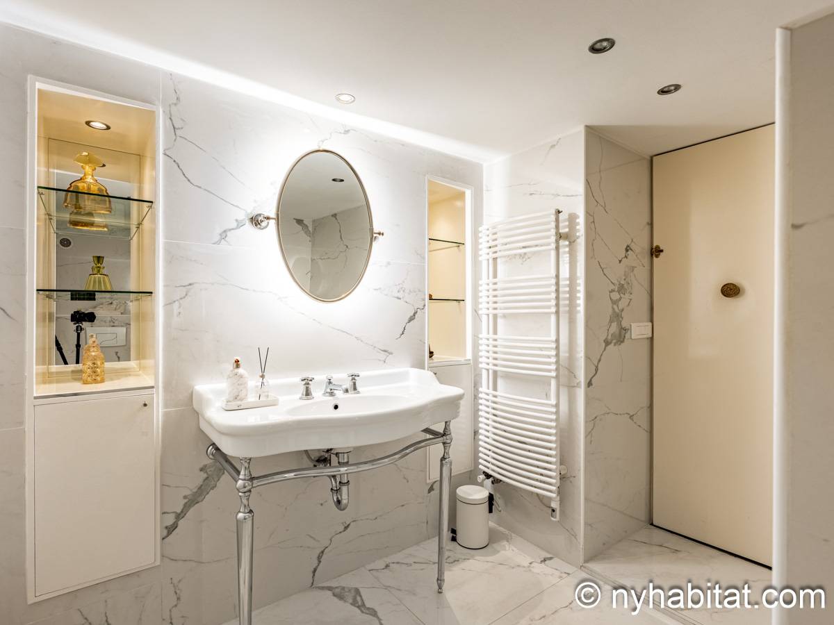 Bagno 1 - Photo 1 di 1