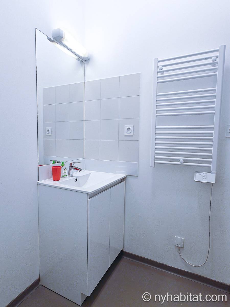 Bathroom - Photo 2 of 2