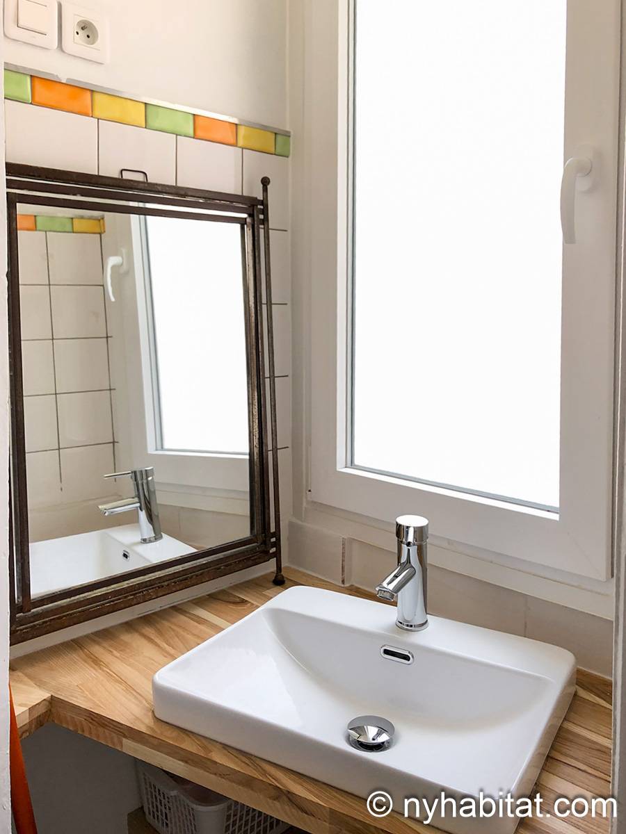 Baño 1 - Photo 1 de 2