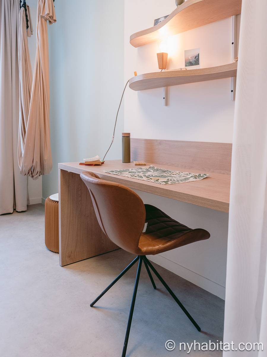 Schlafzimmer 2 - Photo 2 von 3