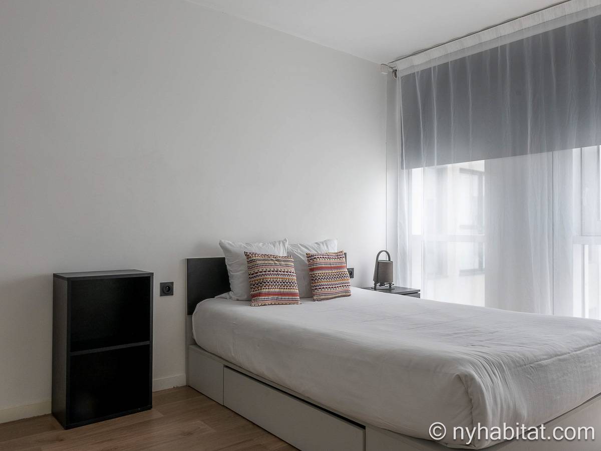 Bedroom - Photo 1 of 3