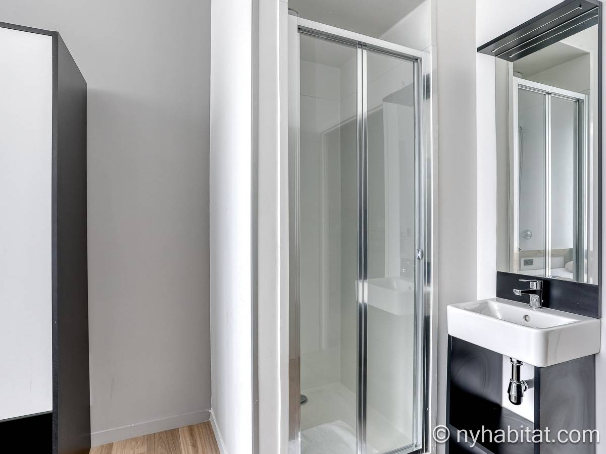 Baño 1 - Photo 2 de 2