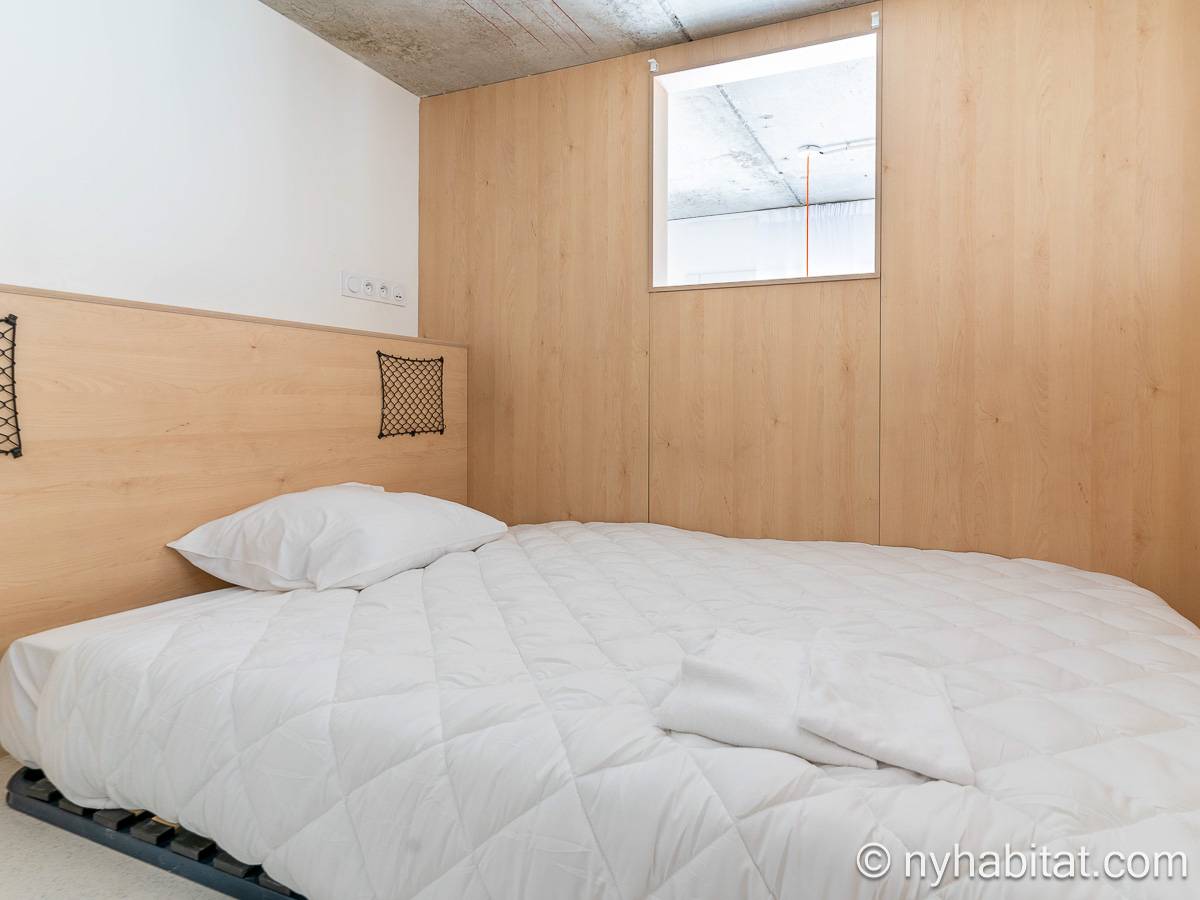 Bedroom - Photo 1 of 3