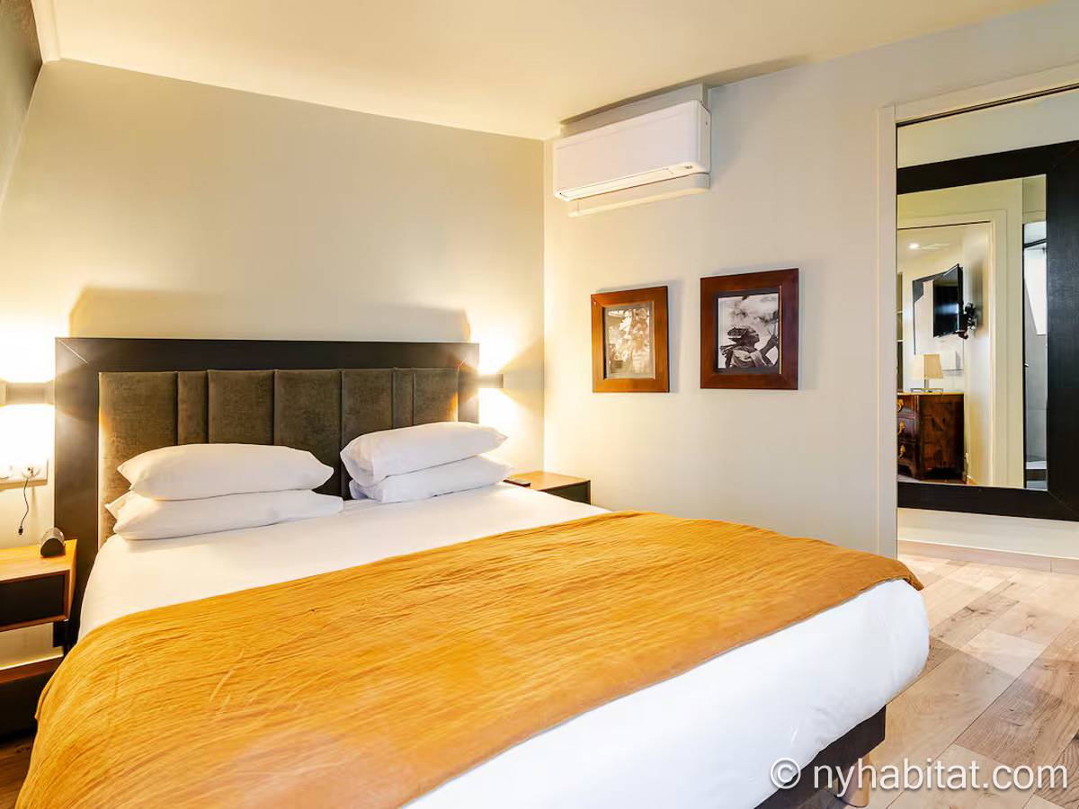 Bedroom 1 - Photo 2 of 4