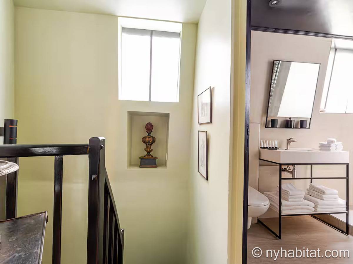 Bathroom - Photo 3 of 3