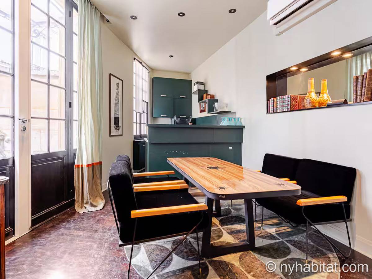 Kitchen - Photo 5 of 6