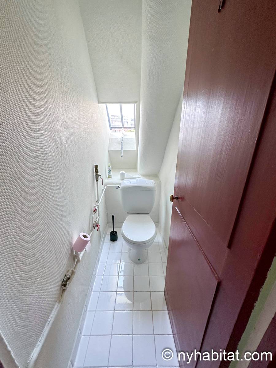 Bathroom 2 - Photo 1 of 1