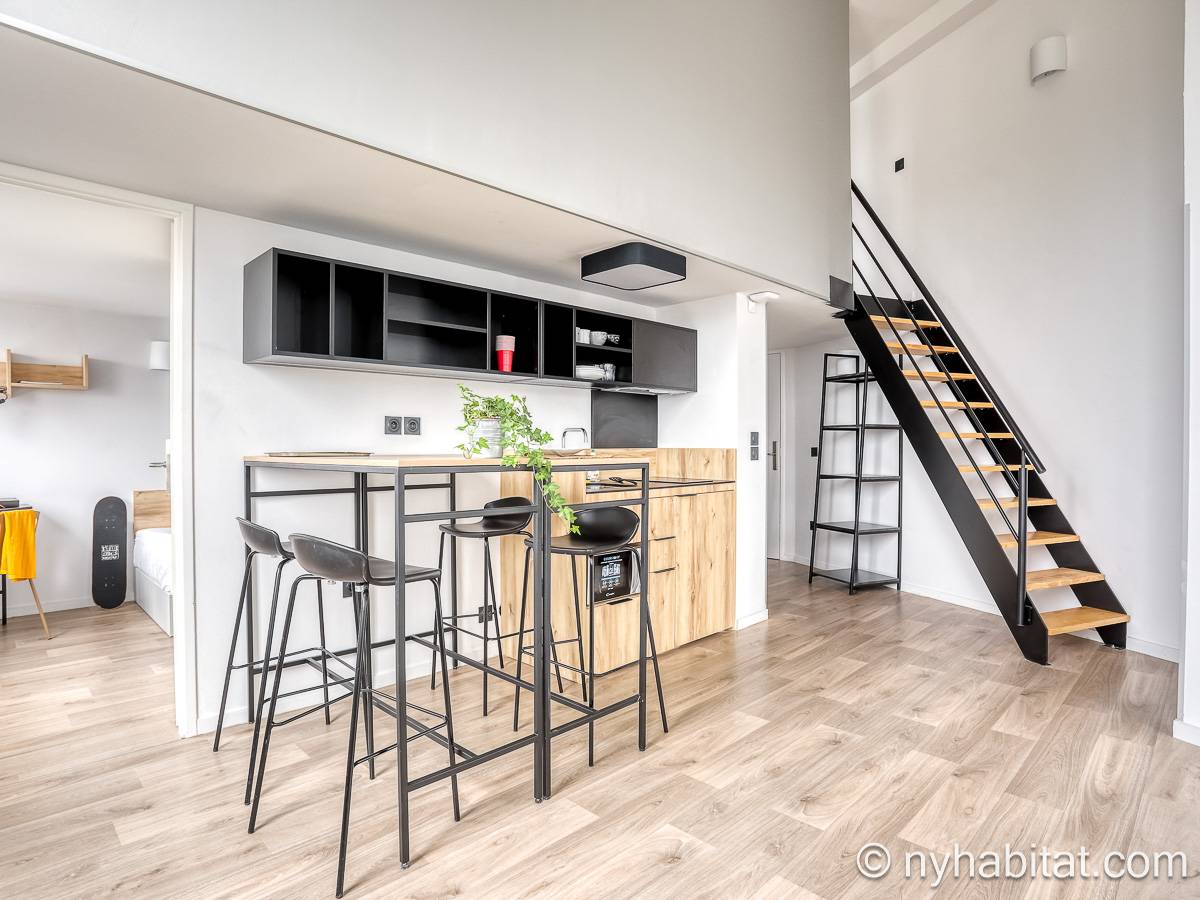 Kitchen - Photo 4 of 4