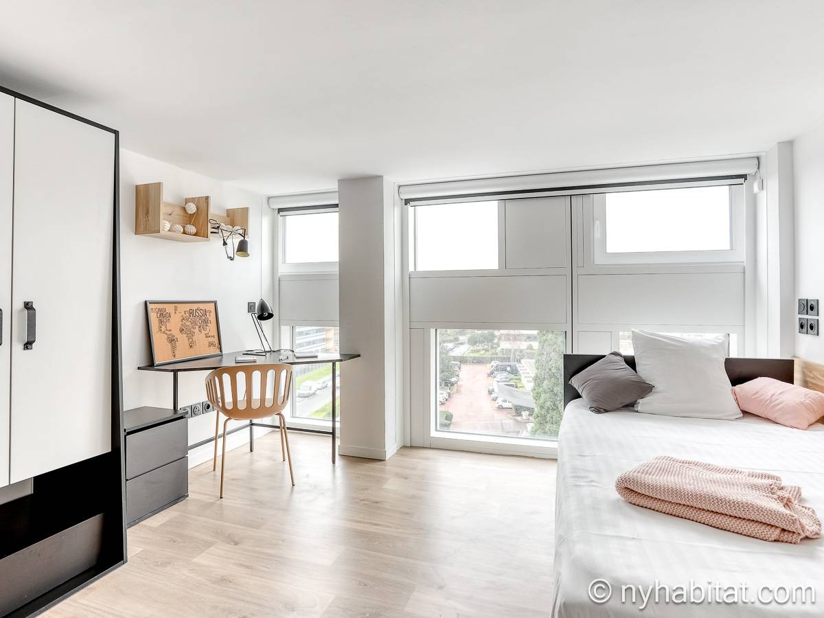 Bedroom 3 - Photo 2 of 2