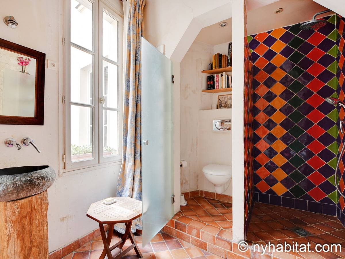 Bathroom 1 - Photo 2 of 3 Bathroom 1 - Photo 2 of 3