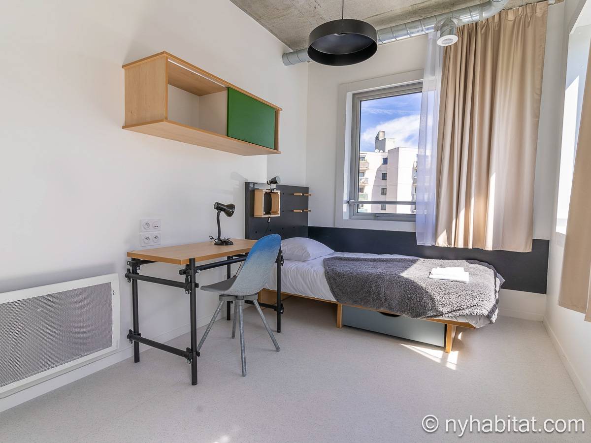 Schlafzimmer 1 - Photo 2 von 4