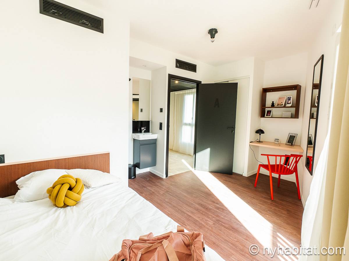Paris - 2 Bedroom apartment - Apartment reference PA-4974