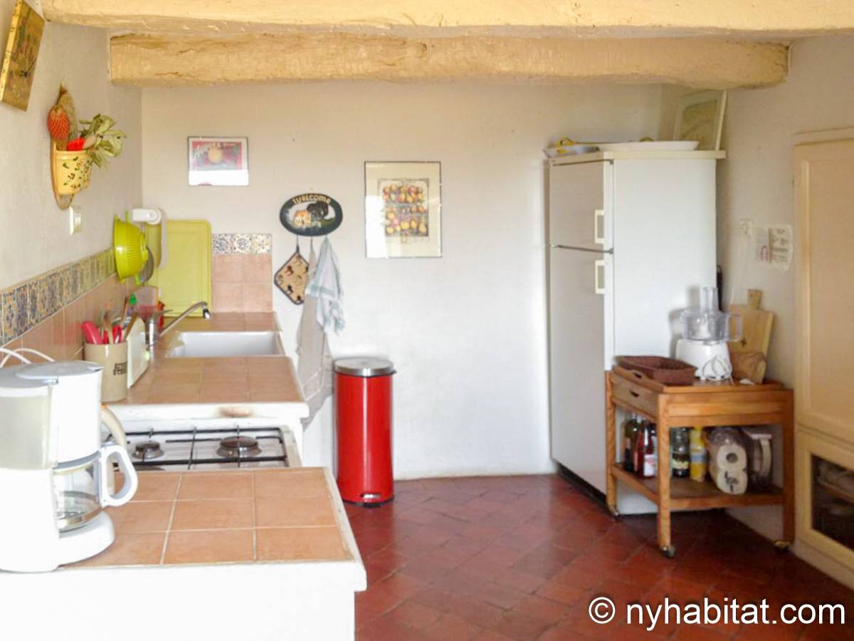 Kitchen - Photo 1 of 1