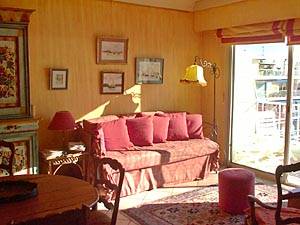 Living room - Photo 2 of 5