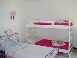 Schlafzimmer 3 - Photo 2 von 4