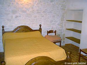 Schlafzimmer 1 - Photo 2 von 3 Schlafzimmer 1 - Photo 2 von 3