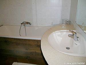 Badezimmer 1 - Photo 2 von 2