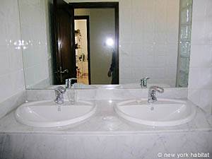 Salle de bain 3 - Photo 2 sur 5