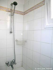 Salle de bain 1 - Photo 1 sur 4