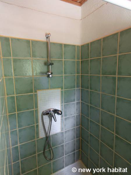 Bathroom 3 - Photo 2 of 2