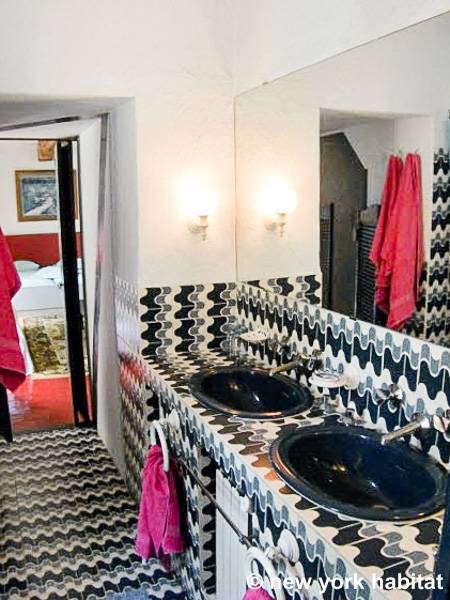 Bathroom 1 - Photo 1 of 3