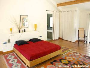 Schlafzimmer 4 - Photo 1 von 6
