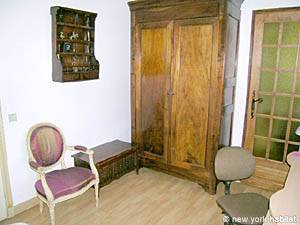 Bedroom 1 - Photo 3 of 4