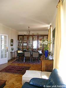 Wohnzimmer - Photo 8 von 17