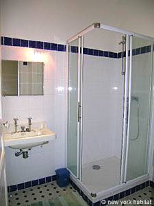 Salle de bain 1 - Photo 1 sur 2