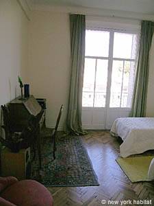 Schlafzimmer 1 - Photo 2 von 7