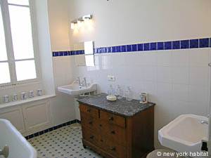 Salle de bain 2 - Photo 4 sur 5