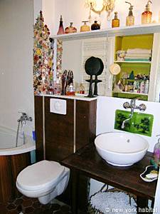 Bathroom 1 - Photo 2 of 3