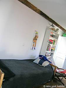 Bedroom 2 - Photo 6 of 9