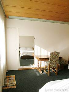 Schlafzimmer 1 - Photo 4 von 13