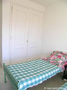 Schlafzimmer 2 - Photo 1 von 6