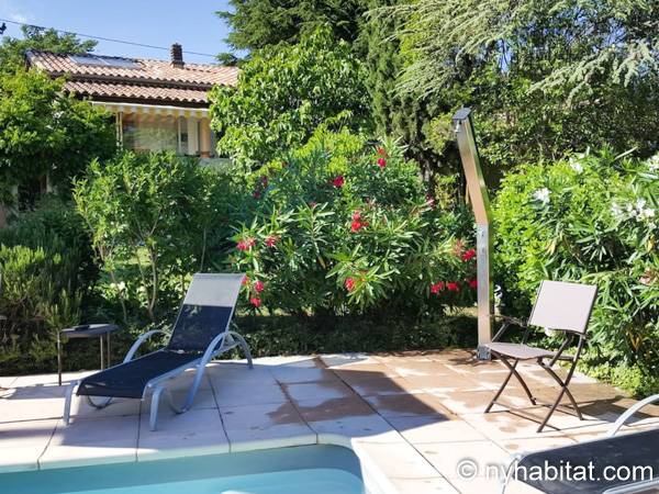 South of France Forcalquier, Provence - 4 Bedroom accommodation - Apartment reference PR-971