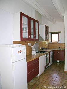 Kitchen - Photo 1 of 3