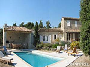 Sud de la France Goult, Provence - T6 appartement location vacances - Appartement référence PR-1006