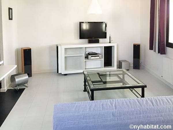 Wohnzimmer - Photo 11 von 13