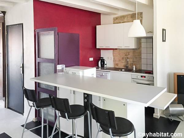 Wohnzimmer - Photo 8 von 13