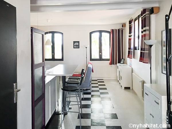 Wohnzimmer - Photo 1 von 13
