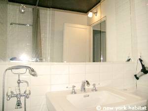 Bathroom 1 - Photo 2 of 3