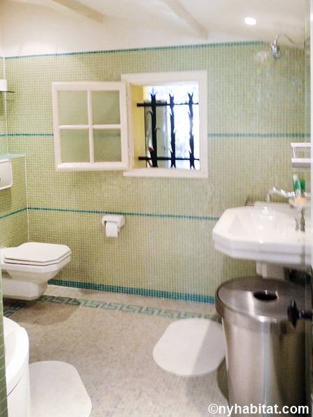 Baño 4 - Photo 1 de 1